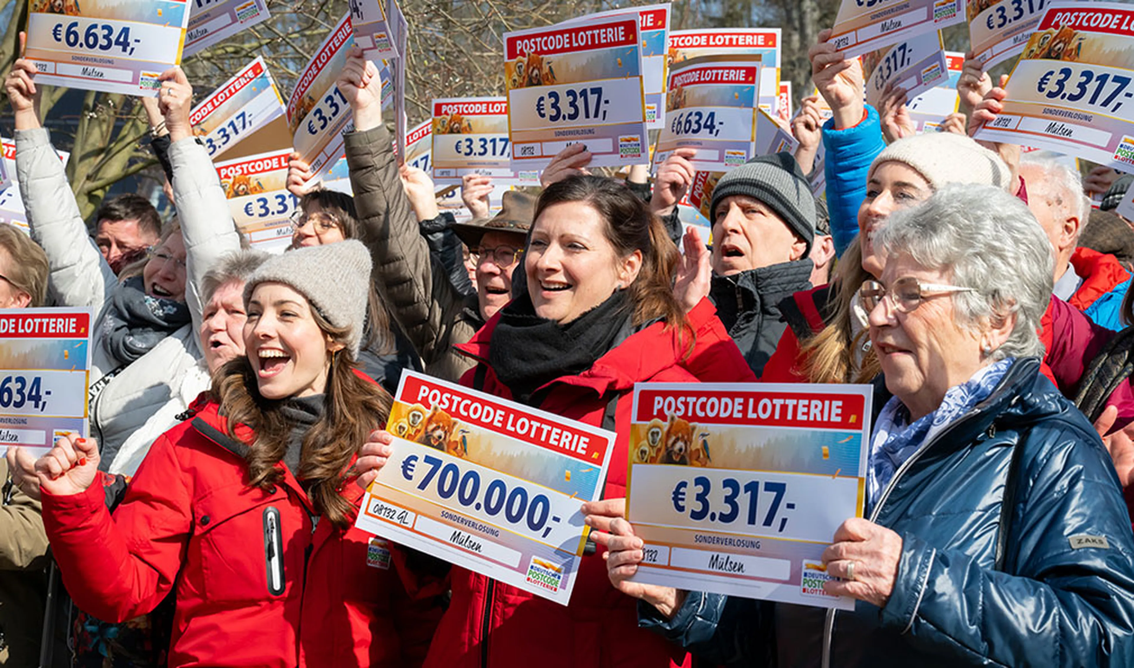 Gewinnergruppe in Mülsen jubelt