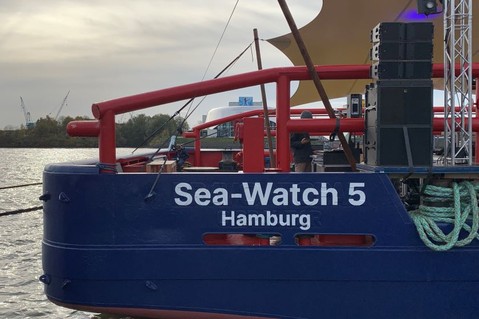 sea-watch-10b66906bbef16f47ee751f2914589aa.jpg