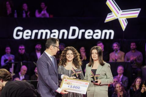 20231130_hgda_pht005_phototek_kira-hoffmann.jpg