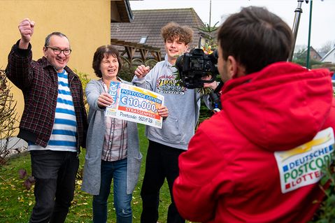 20-nov-2021-18209-hohenfelde-mecklenburg-vorpommern-02942603e39da2b2b725bc6c0f2e6b16.jpg