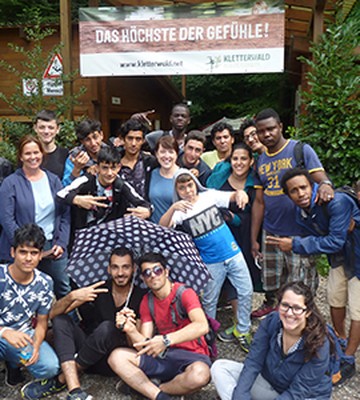 ausbildung-statt-abschiebung-e-v-8a87934359c909bf739cc0dab373a947.jpeg
