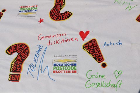 initiative-offene-gesellschaft-07de5e1faaca6a22f4093243f290f854.jpg