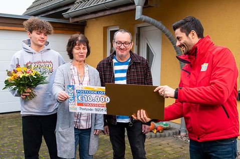 20-nov-2021-18209-hohenfelde-mecklenburg-vorpommern-822a65fcdadadc155698b6b37e9506af.jpg