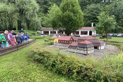 freizeitzentrum-lindwurm-9a5721a4db7c3750fb039fd6b93e8e9b.jpg