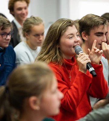 teach-first-deutschland_podiumsdiskussion-teilhabe-fellow.jpg