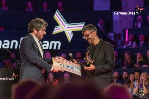 2023-11-30-germandream-award-2023-photo-by-selin-jasmin-19h-09min-35s-06494.jpg