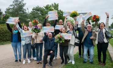 Das sind die glücklichen Gewinner der Deutschen Postcode Lotterie des Monatsgewinns im August aus Mainz. Das sind die glücklichen Gewinner der Deutschen Postcode Lotterie des Monatsgewinns im August aus Mainz.