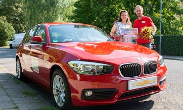 10.000 Euro und einen BMW 1er gibt es für Angelika 10.000 Euro und einen BMW 1er gibt es für Angelika