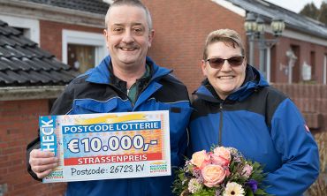 Herzlichen Glückwunsch zu 10.000 Euro Herzlichen Glückwunsch zu 10.000 Euro