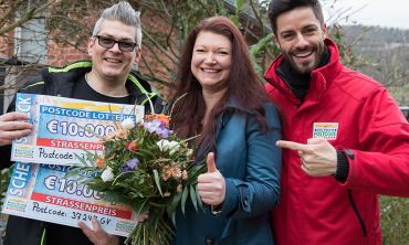 Giuliano überrascht unsere Gewinner in Großalmerode Giuliano überrascht unsere Gewinner in Großalmerode