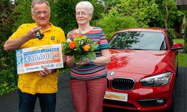 Herzlichen Glückwunsch zum vierten Straßenpreis im Mai Herzlichen Glückwunsch zum vierten Straßenpreis im Mai