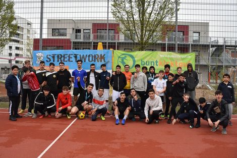 Eine interkulturelle Straßenfußball-Liga in Ludwigshafen Eine interkulturelle Straßenfußball-Liga in Ludwigshafen