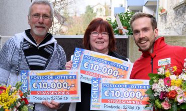 Udo und Kerstin aus Detmold gewinnen gemeinsam beim dritten Straßenpreis im Februar Udo und Kerstin aus Detmold gewinnen gemeinsam beim dritten Straßenpreis im Februar